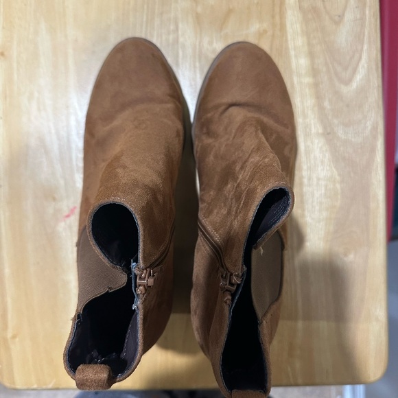 Sonoma Brown Ankle Boots - Picture 11 of 11